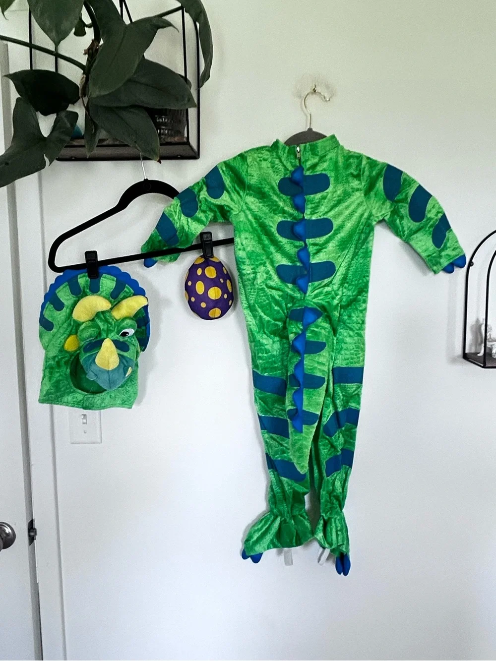 NWOT Spooktacular Creations Toddler Triceratops Dinosaur Halloween Costume 3T